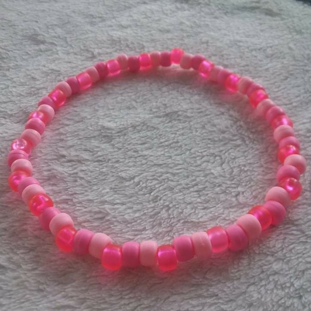 pink kandi choker